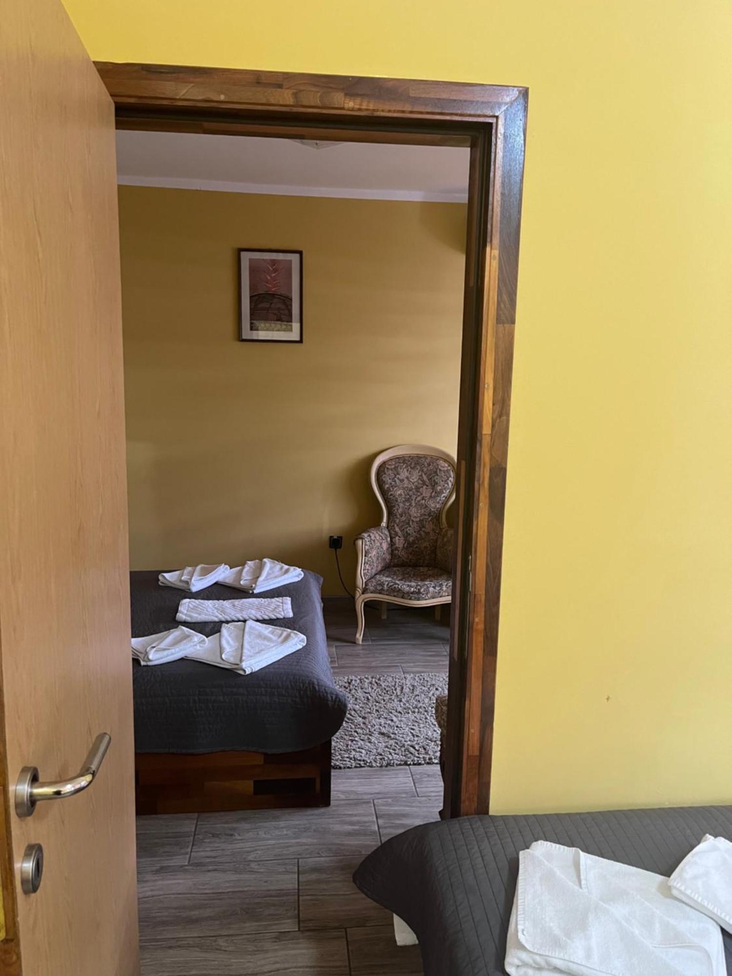 Hotel "Vir" 大普拉纳 外观 照片